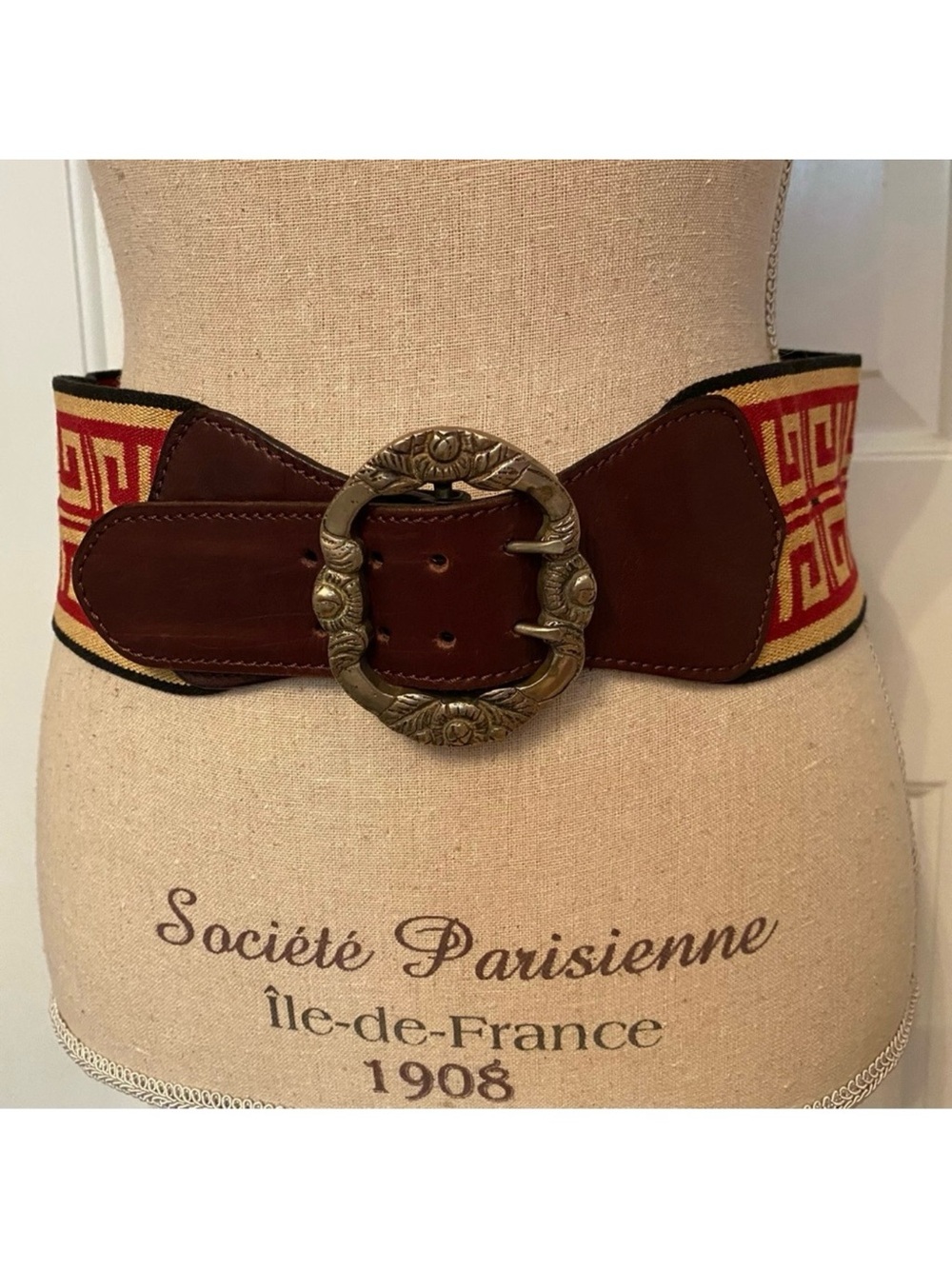 DENALI FOUR BELT YELLOW RED GREEK KEY FABRIC BROWN LEATHER SILVER BUCKLE Size M